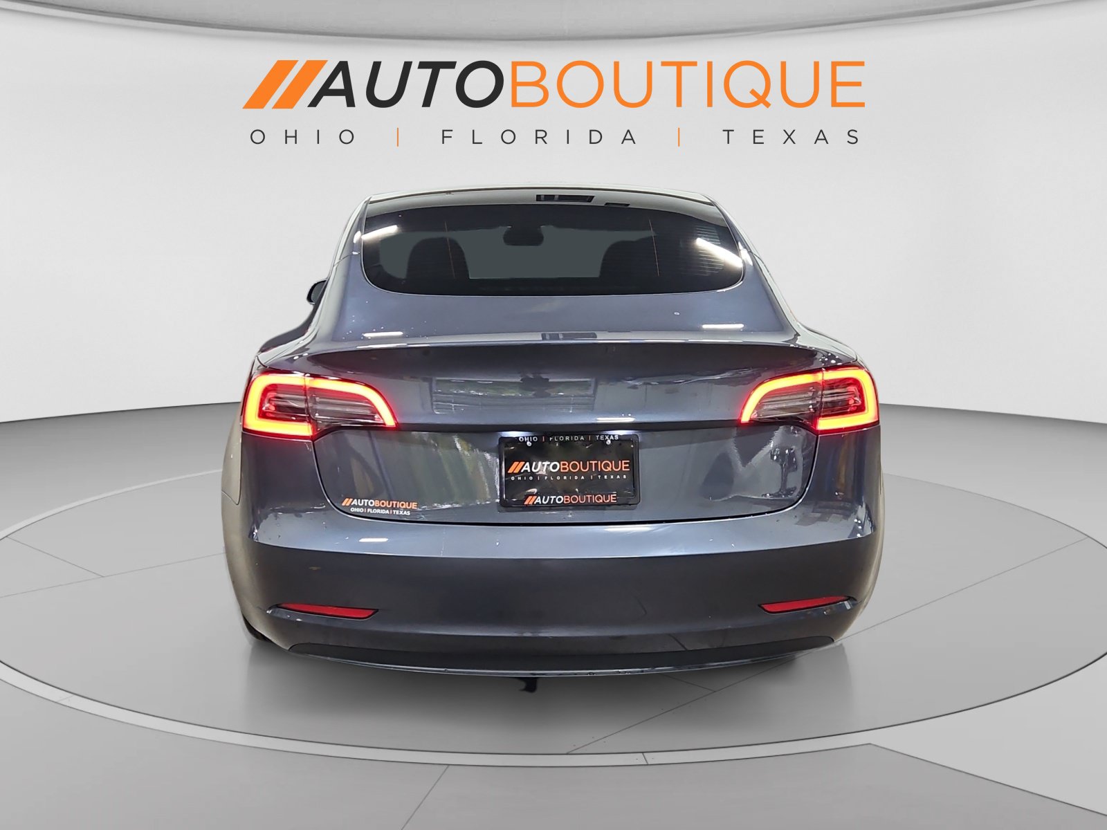 Used 2023 Tesla Model 3 Standard Range RWD image 4