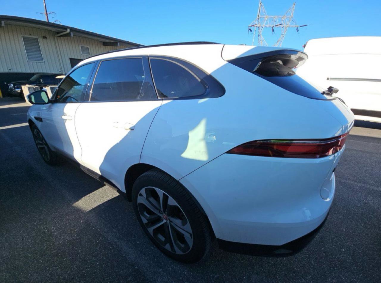 Used 2022 Jaguar F-PACE S AWD/4WD image 2