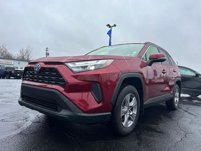 Used 2023 Toyota RAV4 XLE image 7