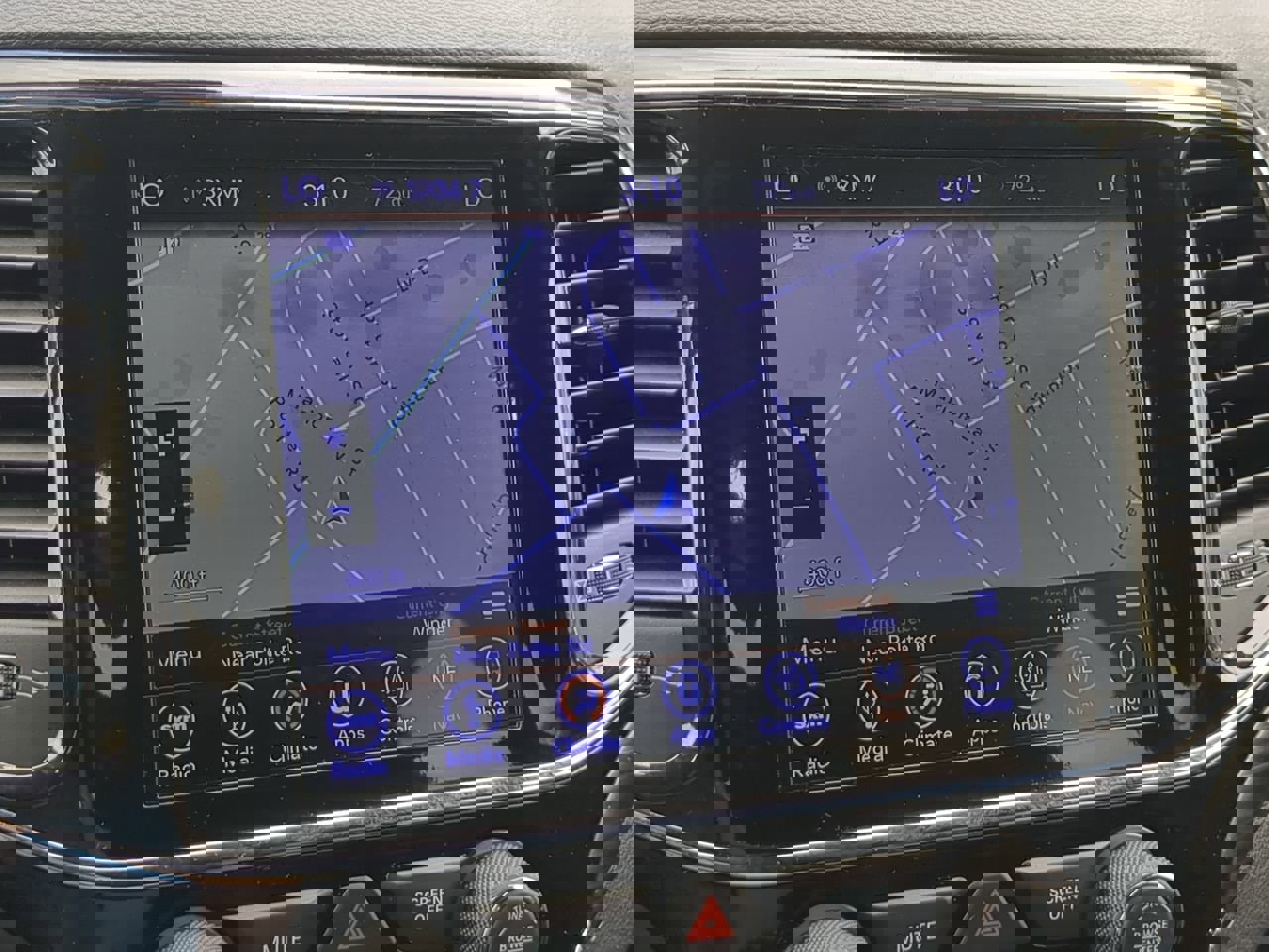 Used 2019 Jeep Grand Cherokee Laredo w/ Laredo X Package image 19