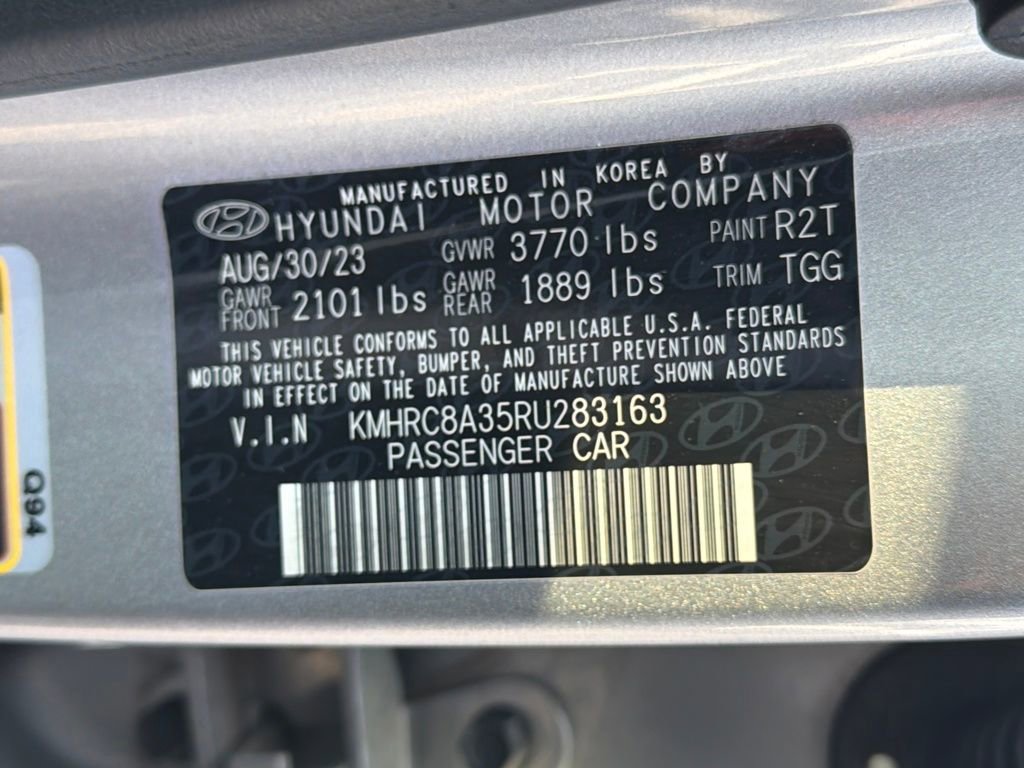 Used 2024 Hyundai Venue SEL image 29