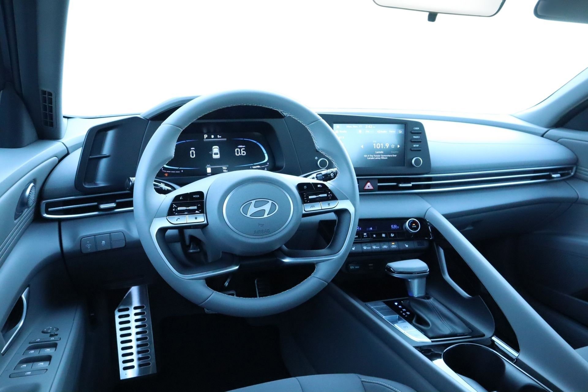 New 2026 Hyundai Elantra SEL Sport w/ Cargo Package image 10