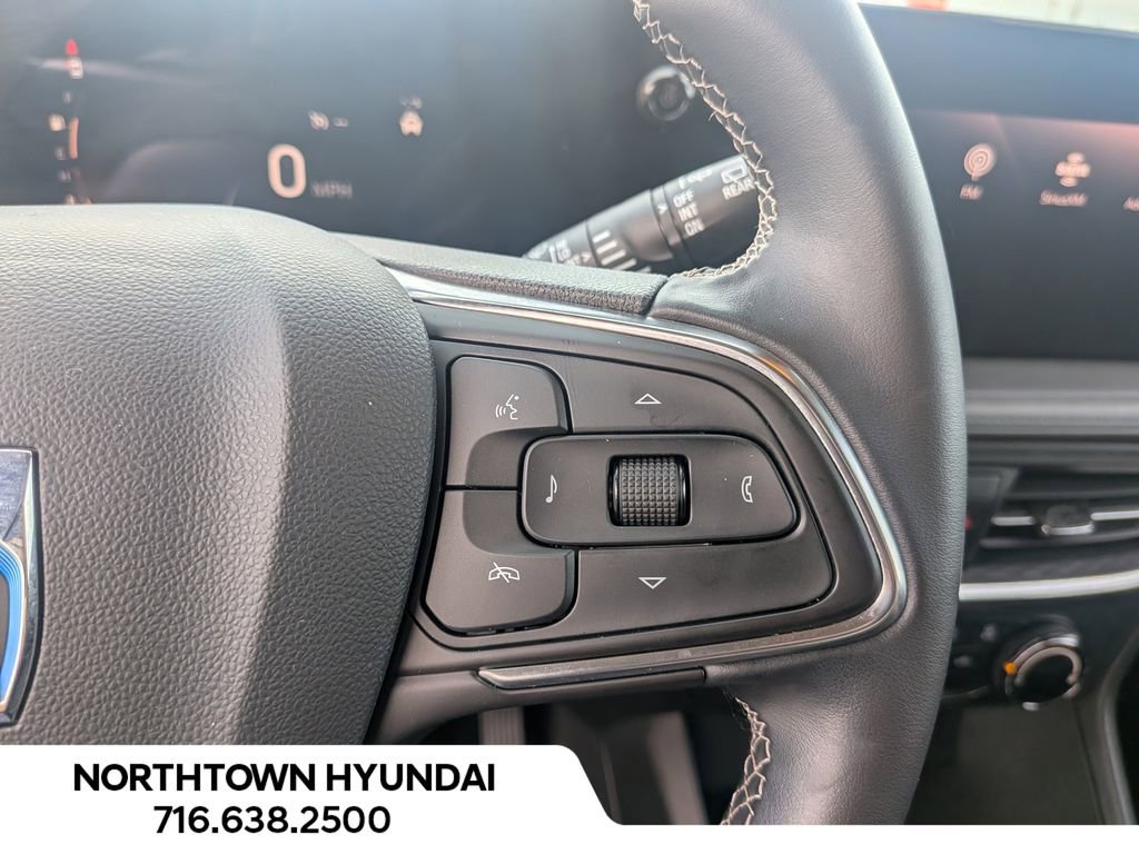 Used 2024 Buick Encore GX Preferred FWD image 23