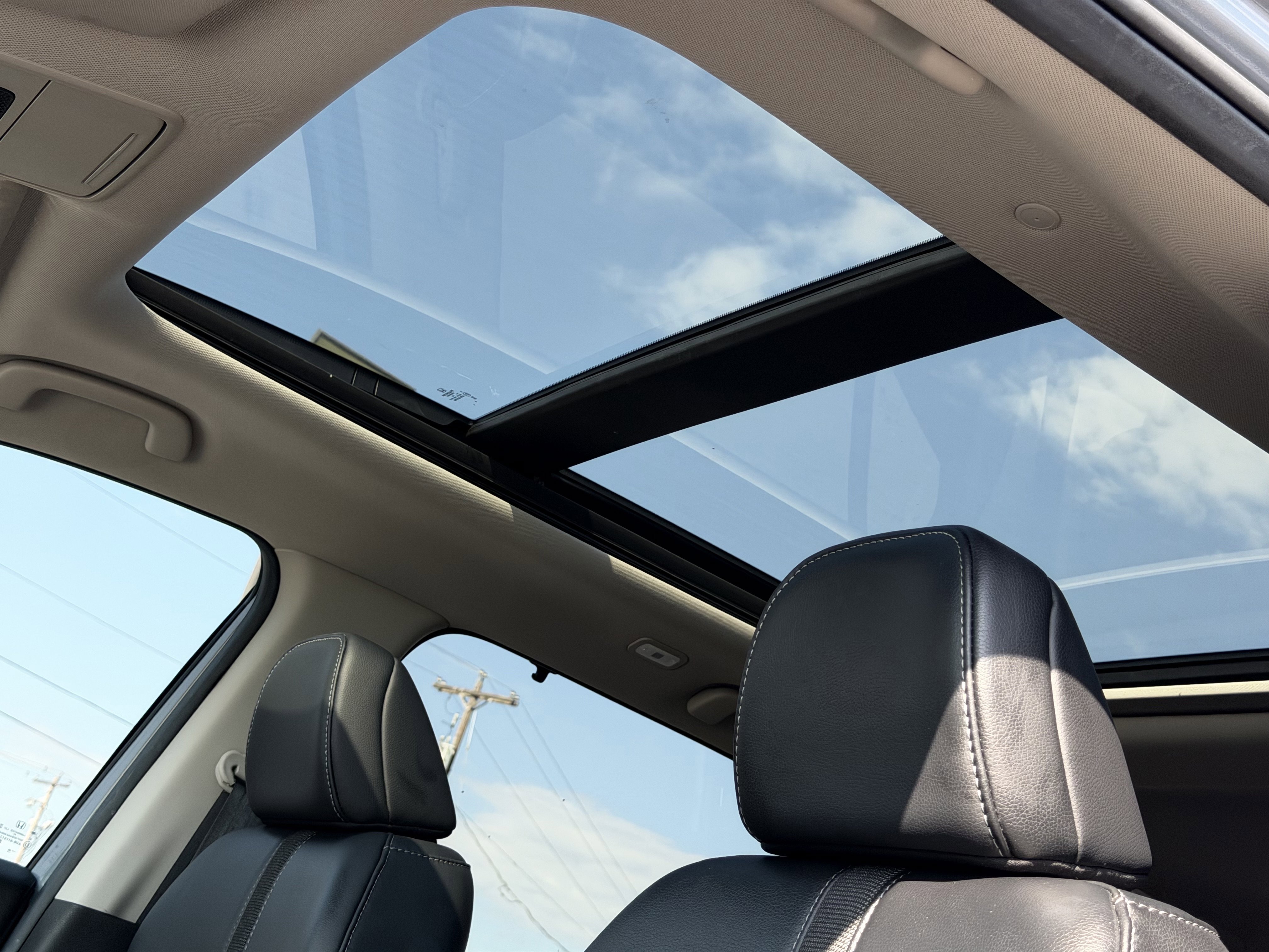 Used 2025 Honda Pilot Touring image 32