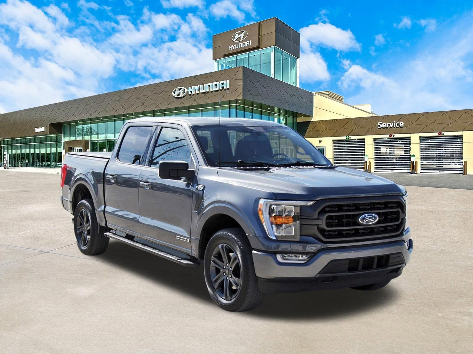 Used 2023 Ford F150 XLT w/ Equipment Group 302A High image 3