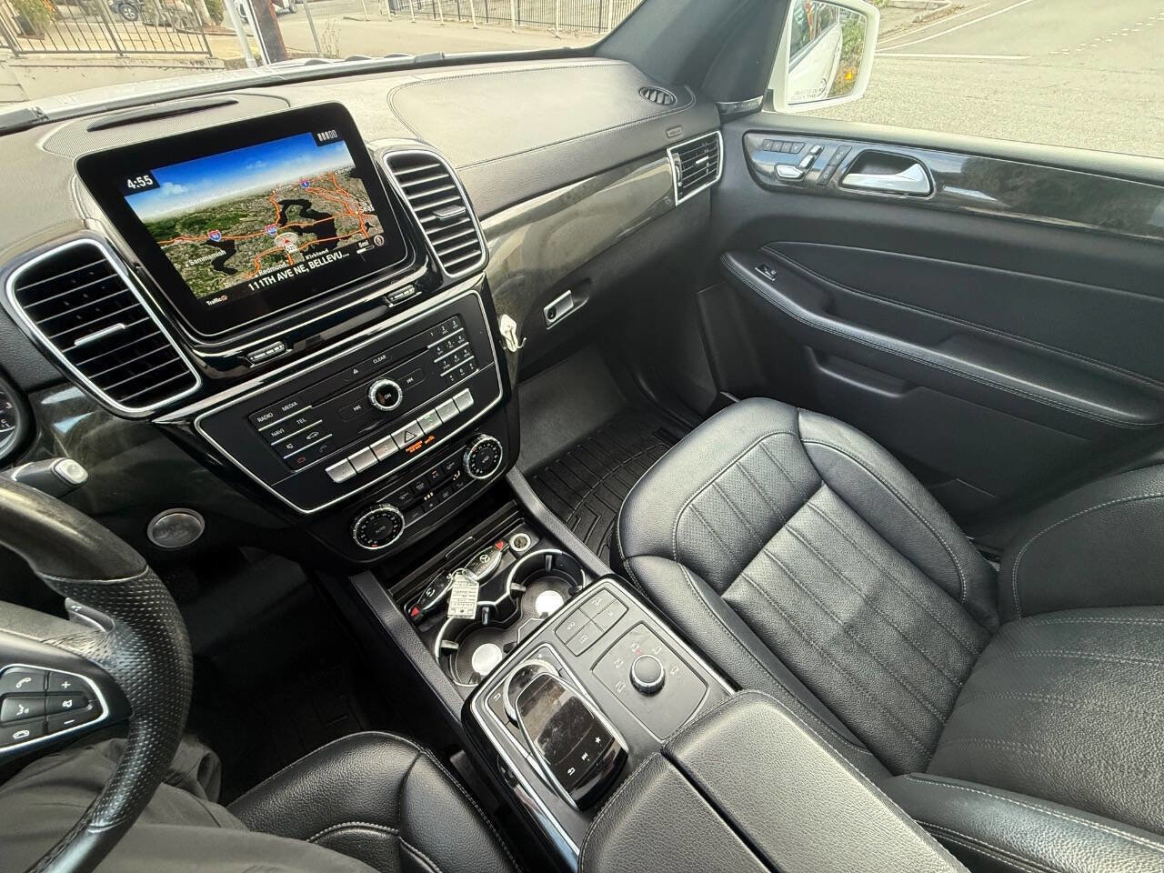 Used 2019 Mercedes-Benz GLS 450 4MATIC image 18