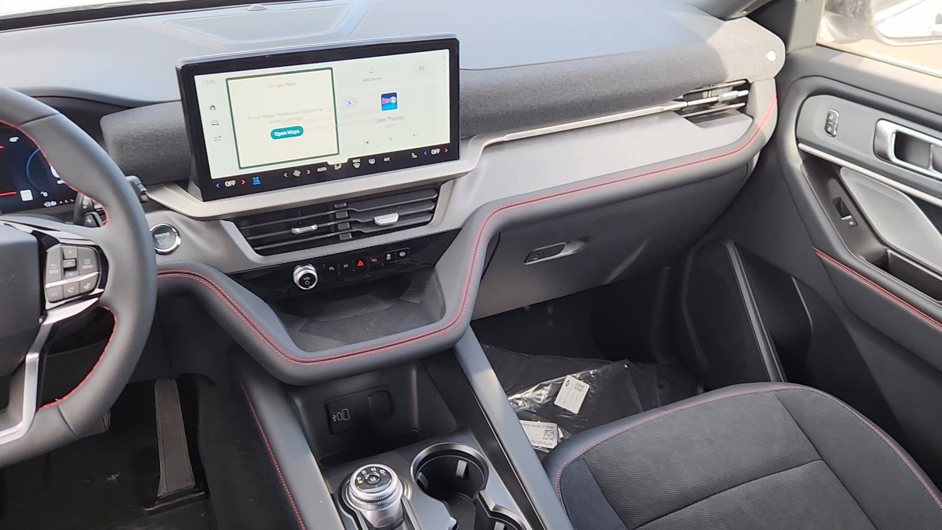 New 2026 Ford Explorer ST w/ Sun And Sound Package image 17