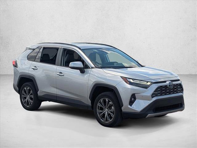 Used 2024 Toyota RAV4 Limited AWD/4WD video 3
