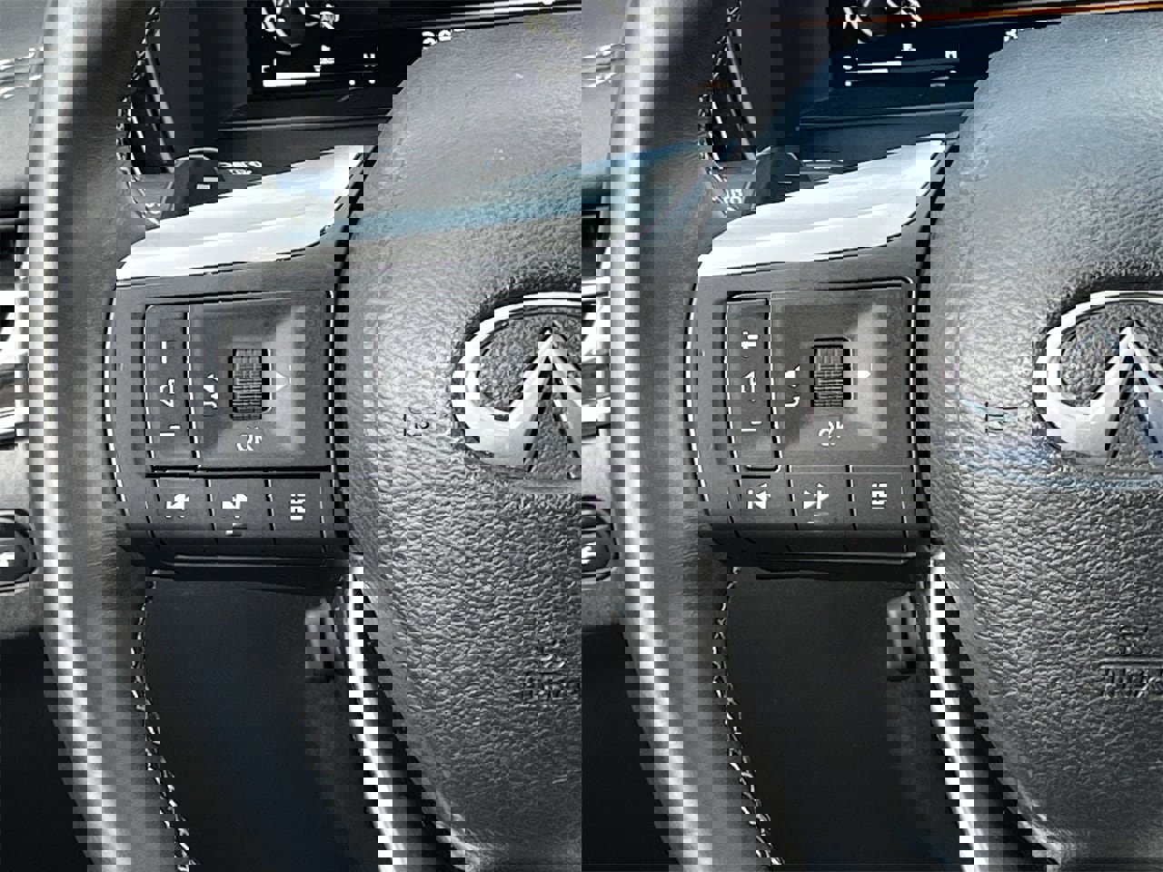 Used 2023 INFINITI QX60 Sensory w/ Vision Package image 12