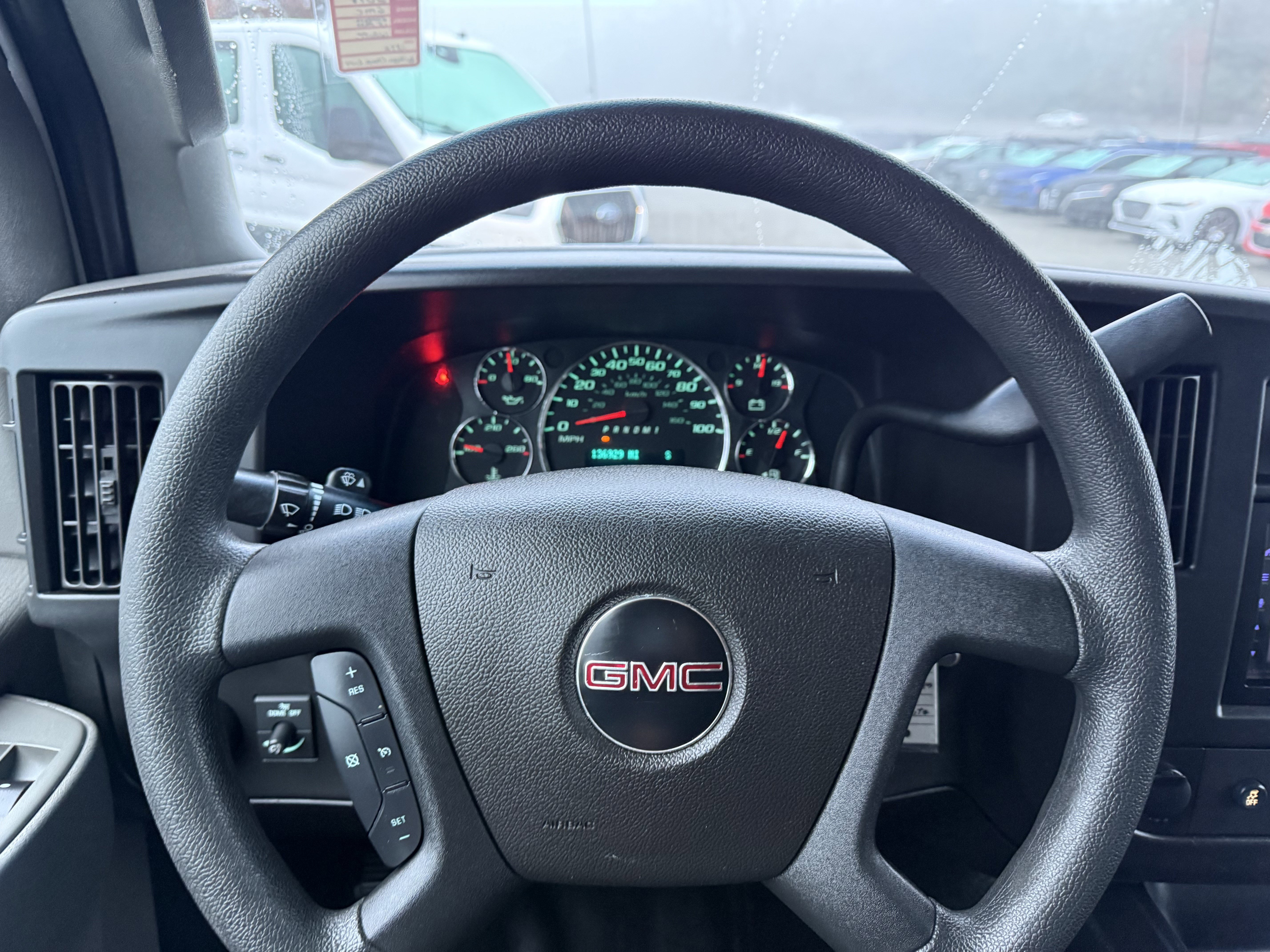 Used 2018 GMC Savana 3500 LT w/ LT Preferred Equipment Group image 18