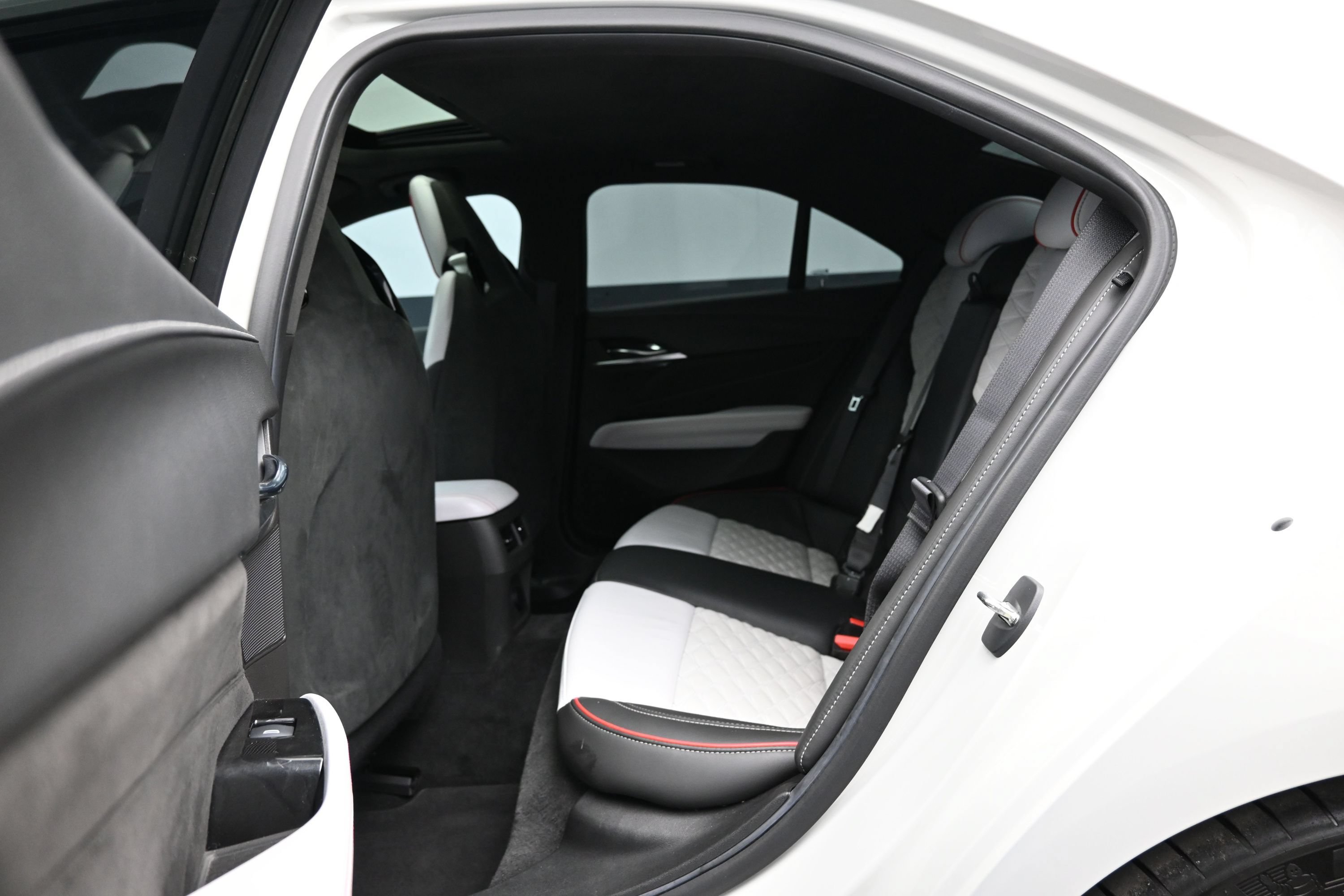 Used 2023 Cadillac CT4 V Blackwing w/ Driver Assist Package RWD image 11