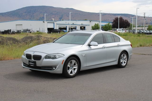 Used 2012 BMW 528i xDrive Sedan AWD/4WD image 8