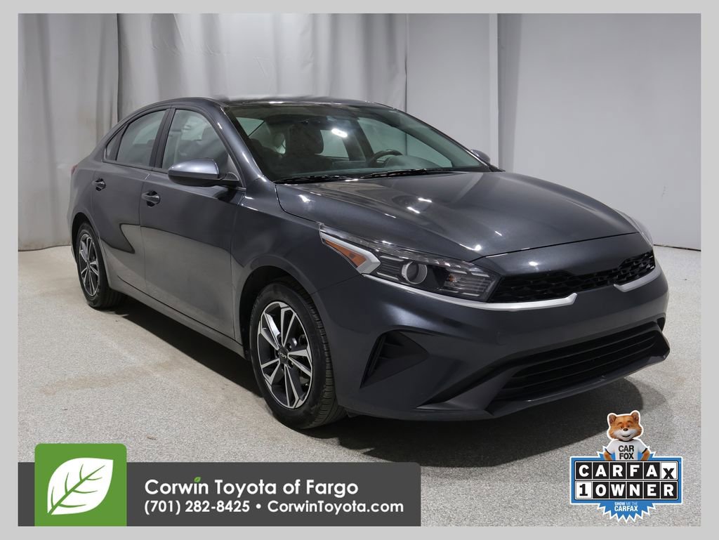 Used 2024 Kia Forte LXS image 1