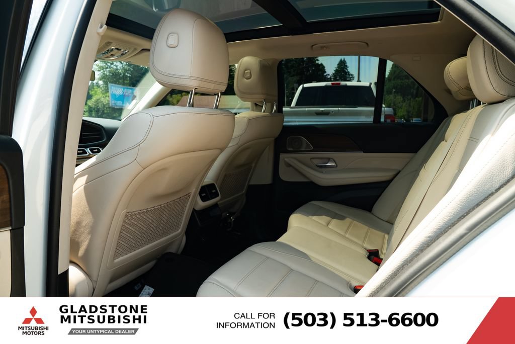 Used 2021 Mercedes-Benz GLE 450 4MATIC w/ AMG Line Exterior image 24