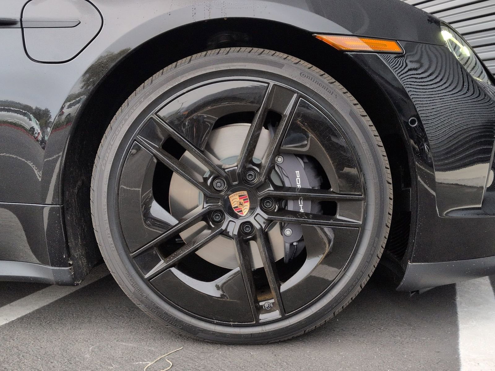 New 2026 Porsche Taycan image 13