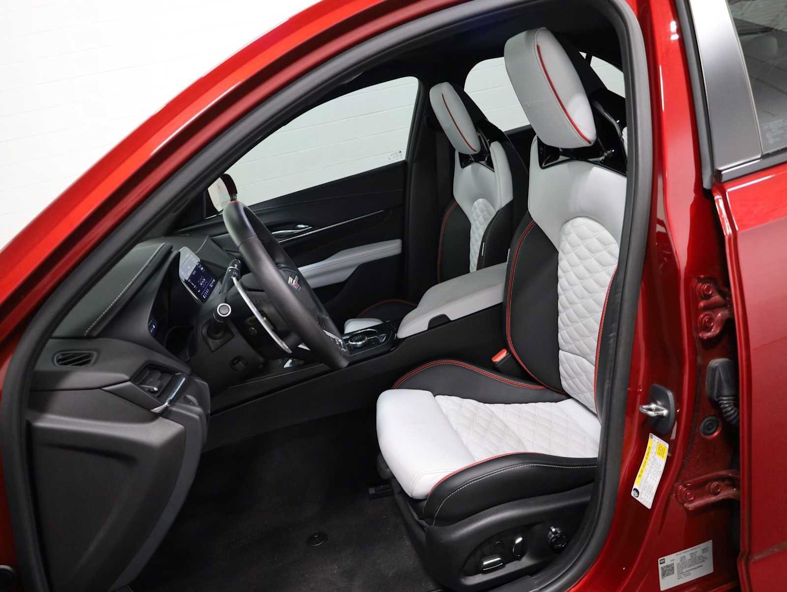 Used 2023 Cadillac CT4 V Blackwing w/ Driver Assist Package RWD image 5