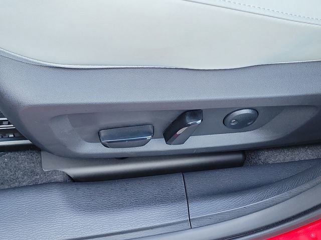 New 2026 Mitsubishi Outlander SE image 21