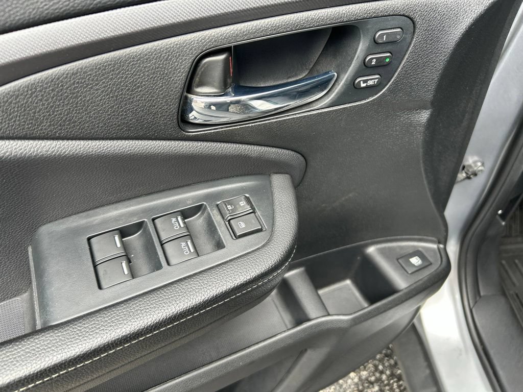 Used 2023 Honda Ridgeline RTL-E image 12