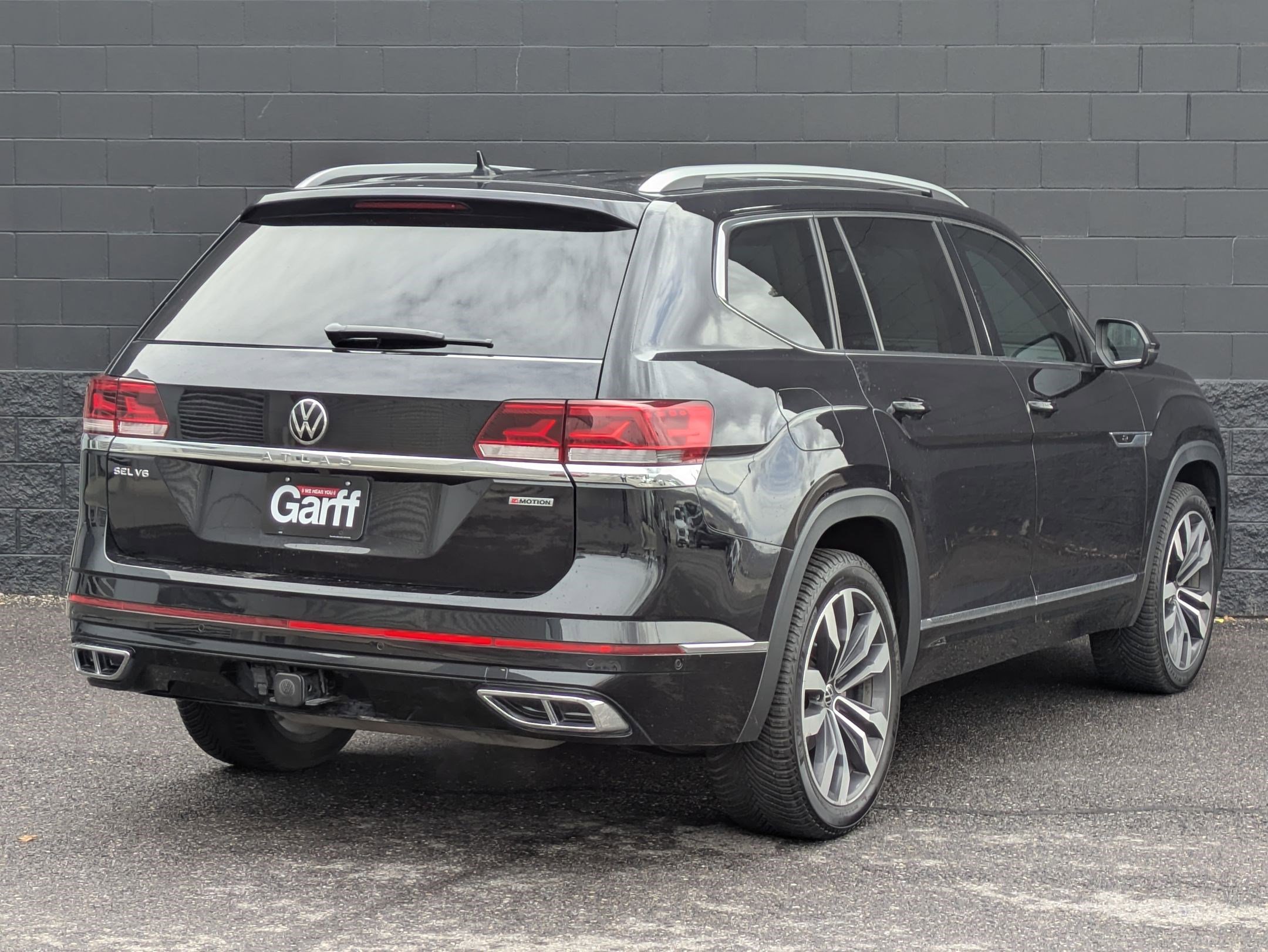 Used 2022 Volkswagen Atlas SEL Premium image 5