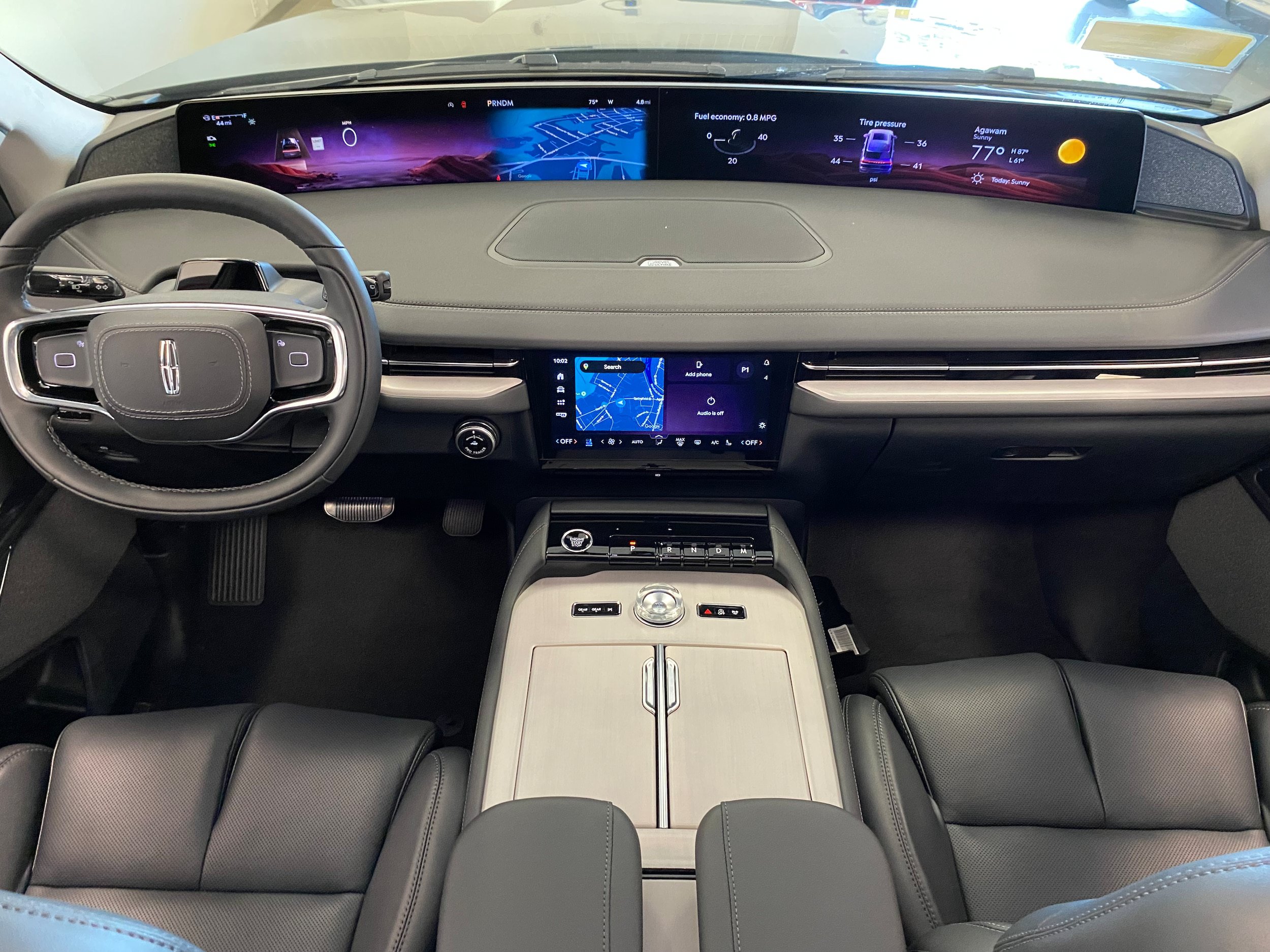 New 2027 Lincoln Navigator Reserve AWD/4WD image 14