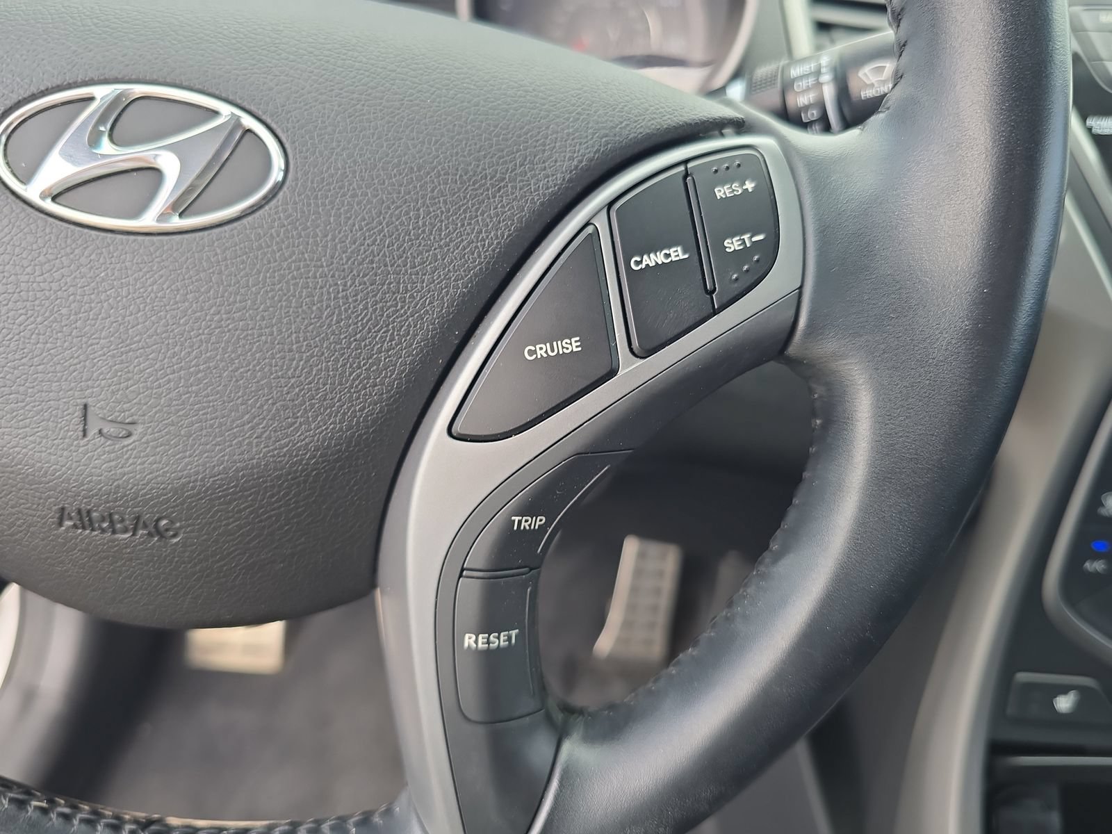 Used 2016 Hyundai Elantra Sport FWD image 23