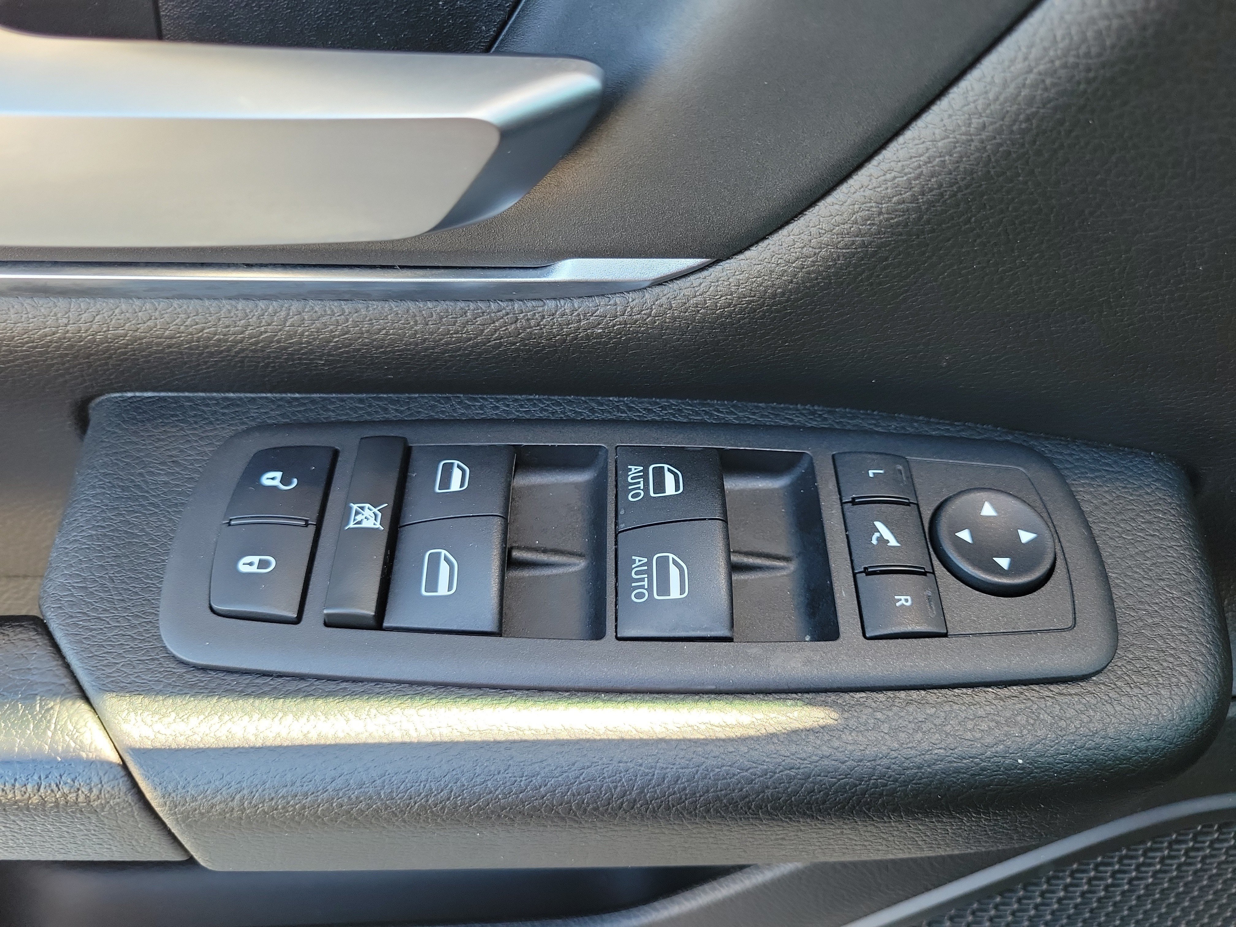 Used 2024 RAM 1500 Big Horn AWD/4WD image 21