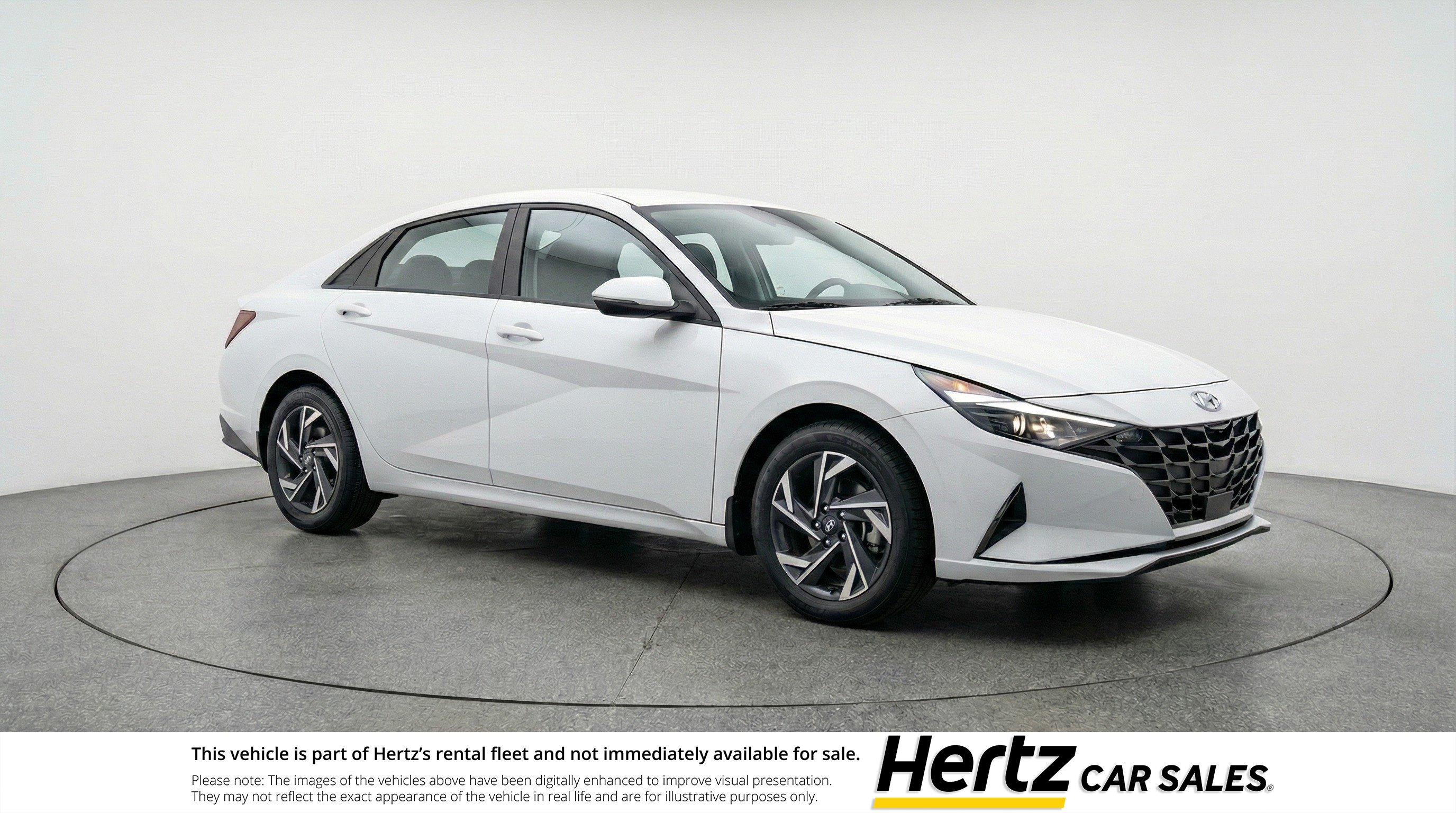Used 2025 Hyundai Elantra SEL FWD image 1