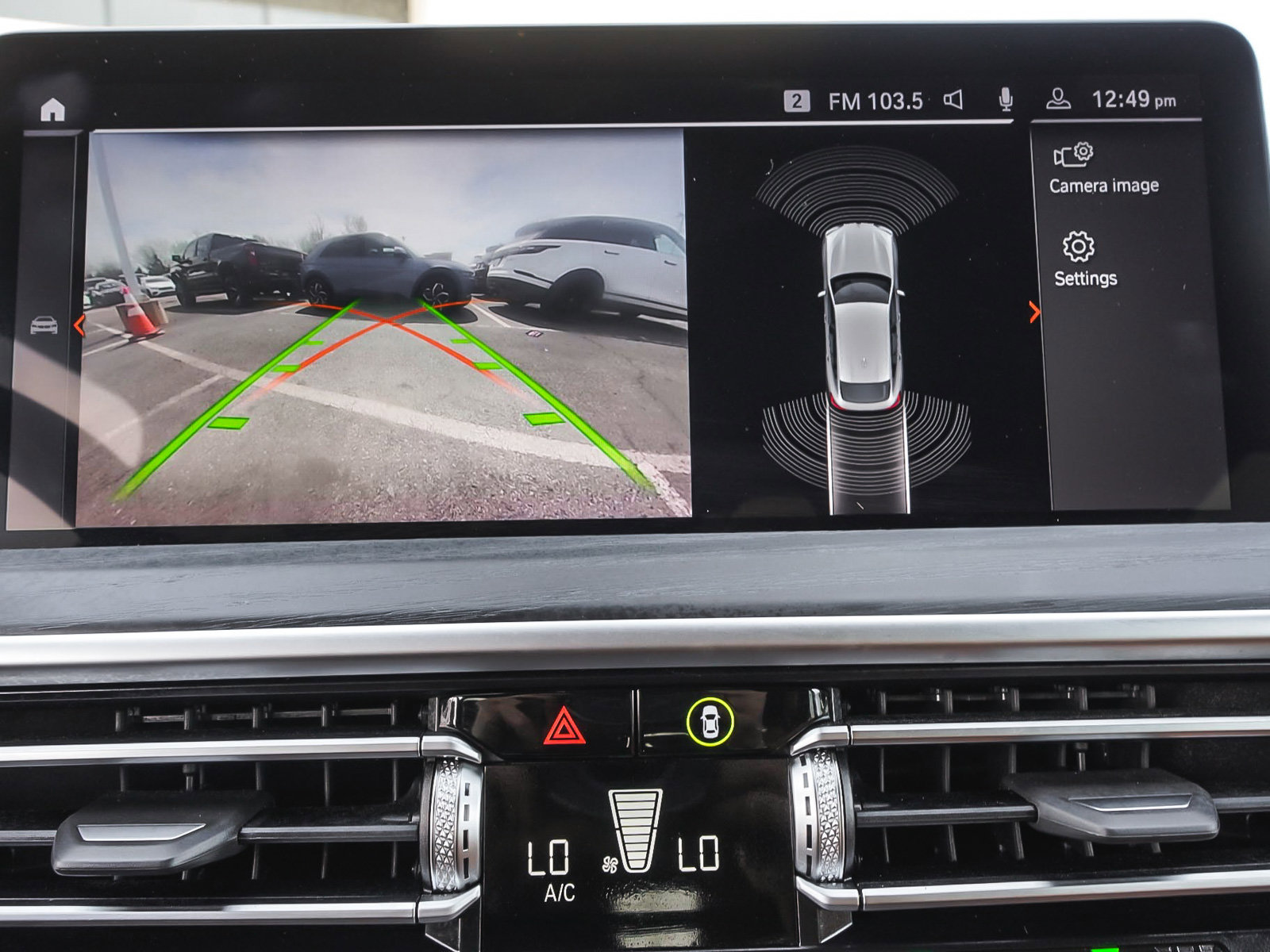 Used 2024 BMW X4 xDrive30i w/ Premium Package image 26