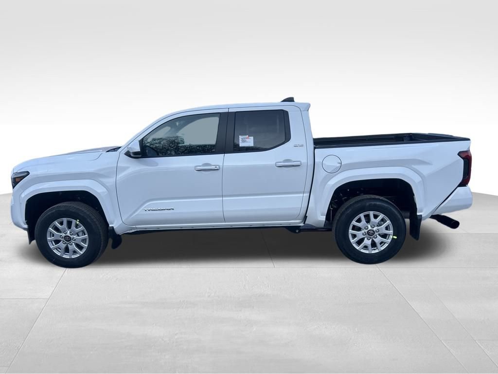 New 2026 Toyota Tacoma SR5 image 2
