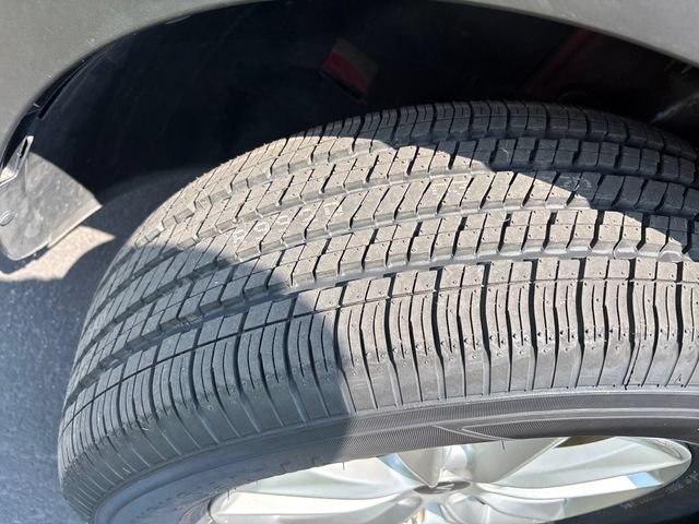 Used 2020 Kia Sorento LX AWD/4WD image 30