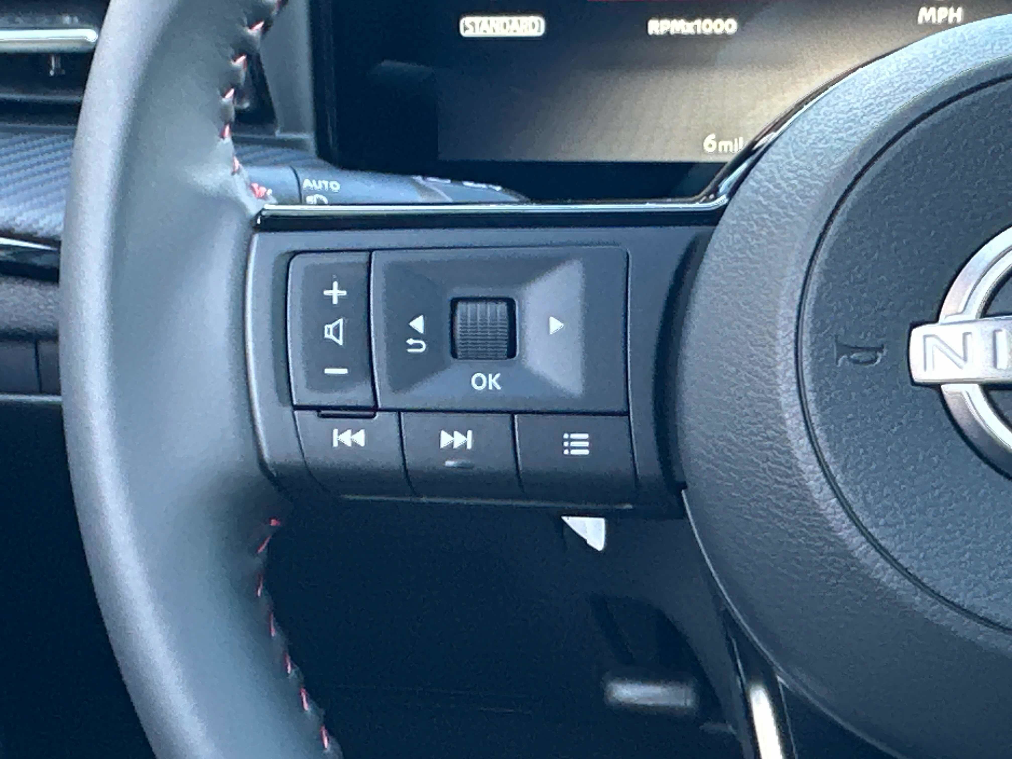 New 2026 Nissan Kicks SR w/ Cold Weather Package AWD/4WD image 37