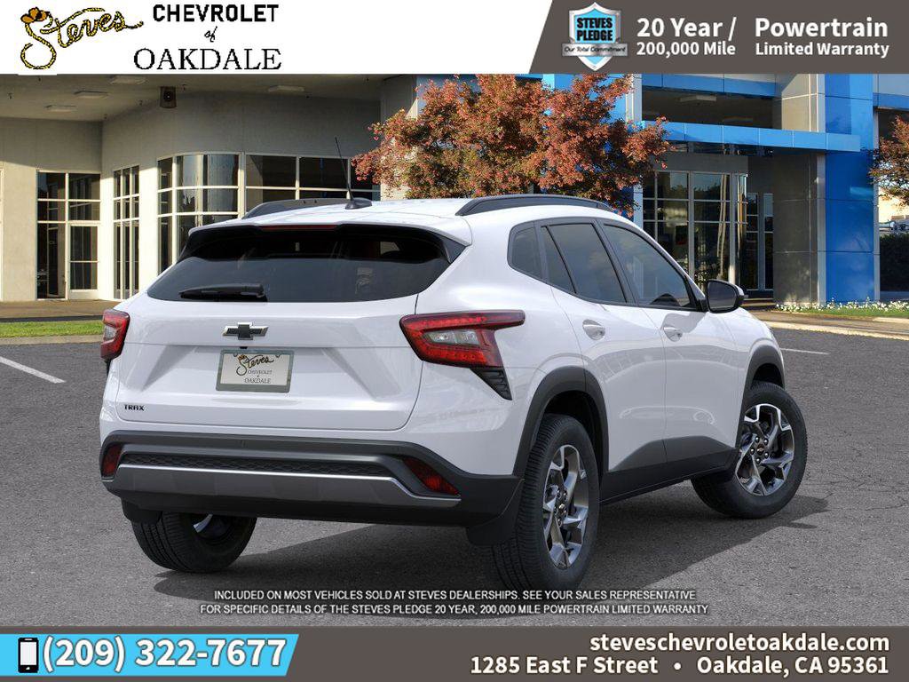 New 2025 Chevrolet Trax LT w/ Driver Confidence Package image 4