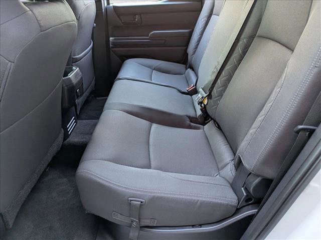 Used 2024 Toyota Tacoma SR AWD/4WD image 18