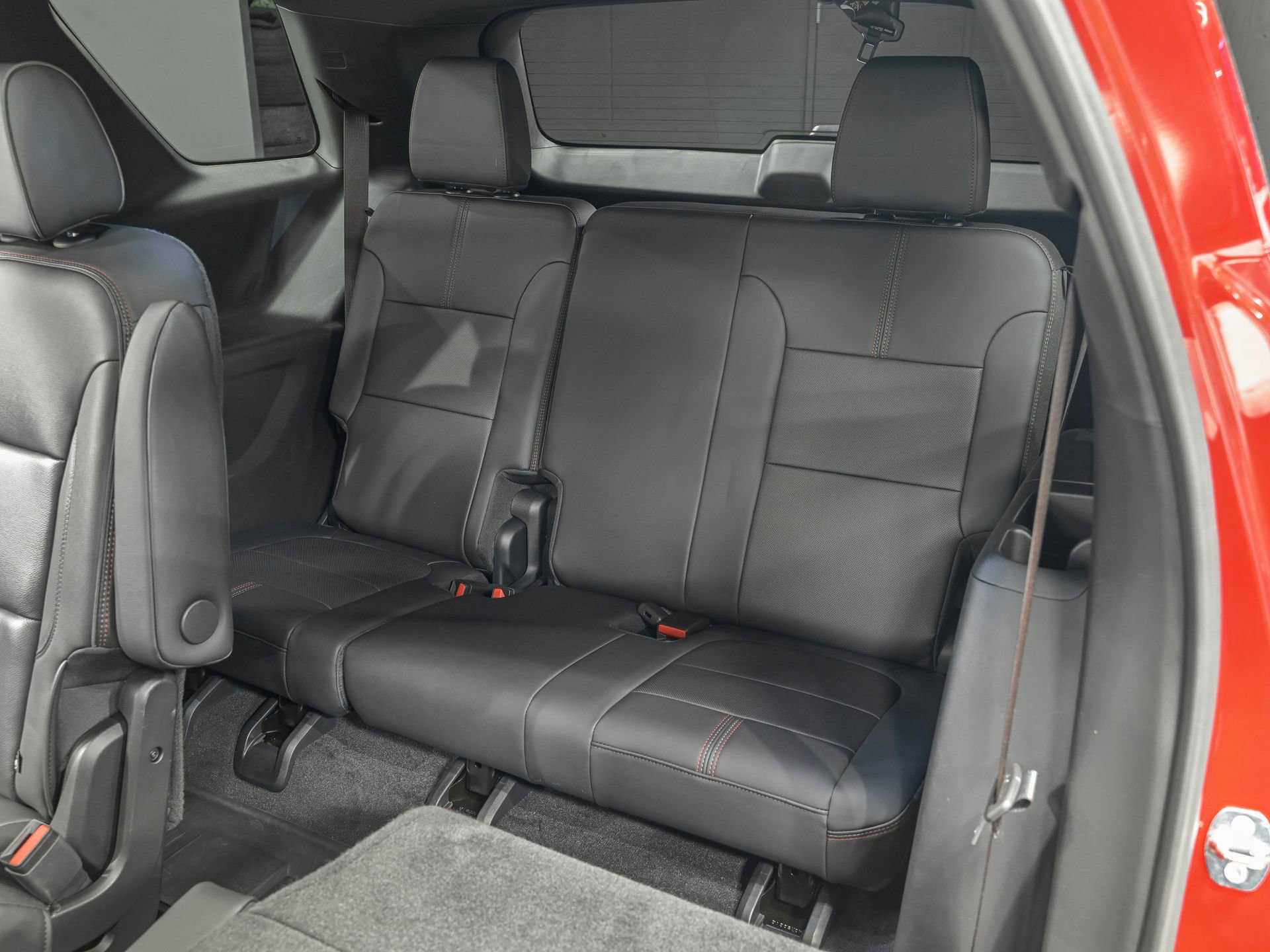 Used 2023 Chevrolet Traverse RS w/ LPO, Floor Liner Package AWD/4WD image 29