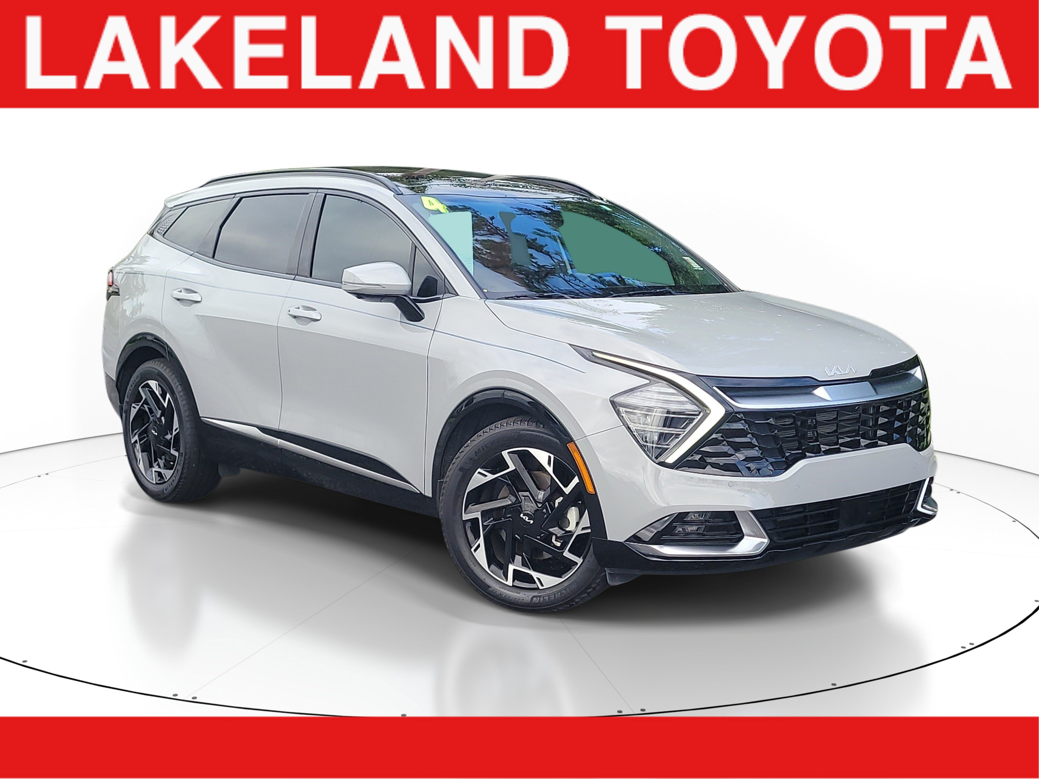 Used 2024 Kia Sportage SX