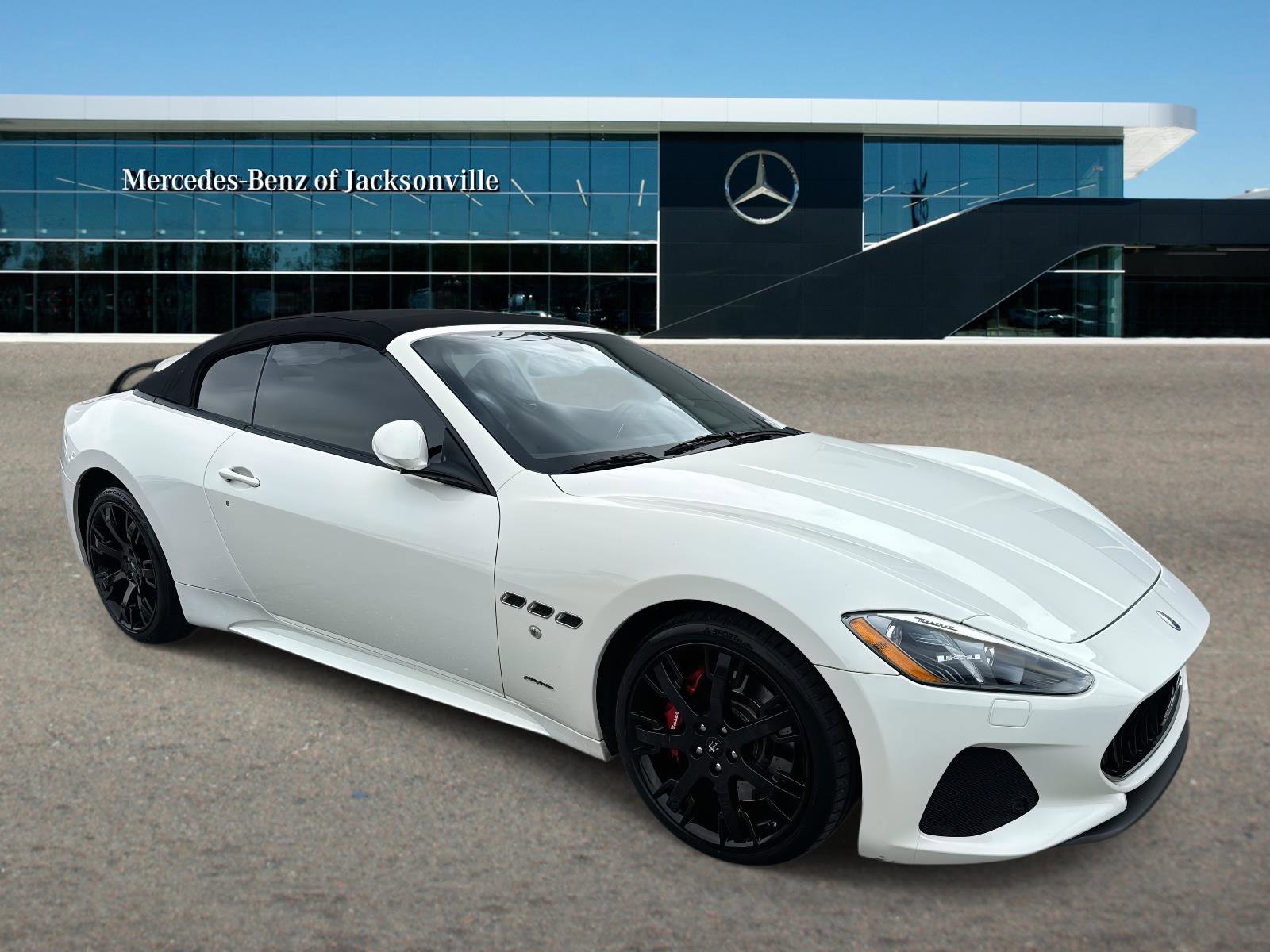 Used 2018 Maserati GranTurismo Sport RWD image 1