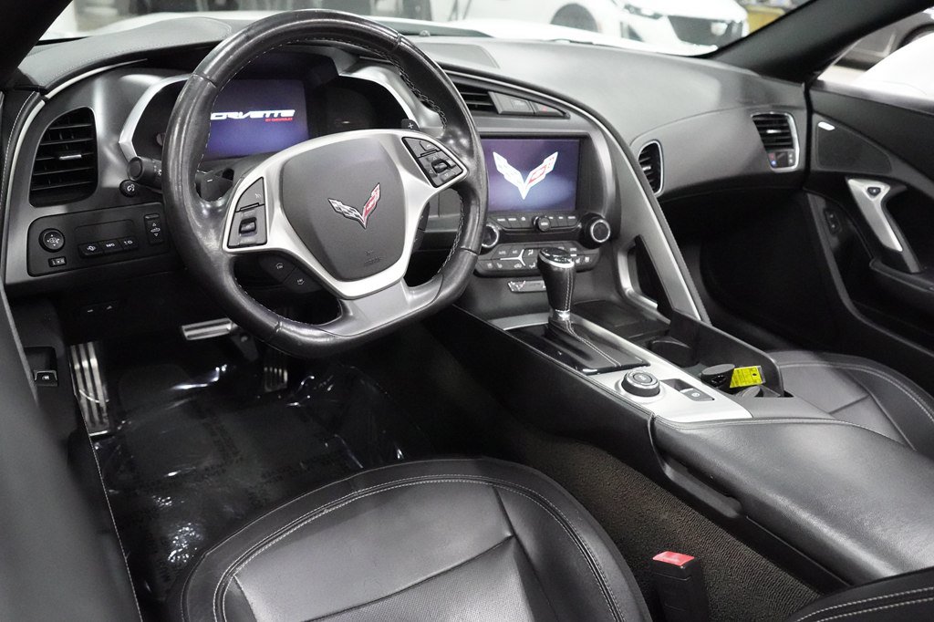 Used 2019 Chevrolet Corvette Stingray Convertible w/ 2LT Preferred Equipment Group RWD image 16