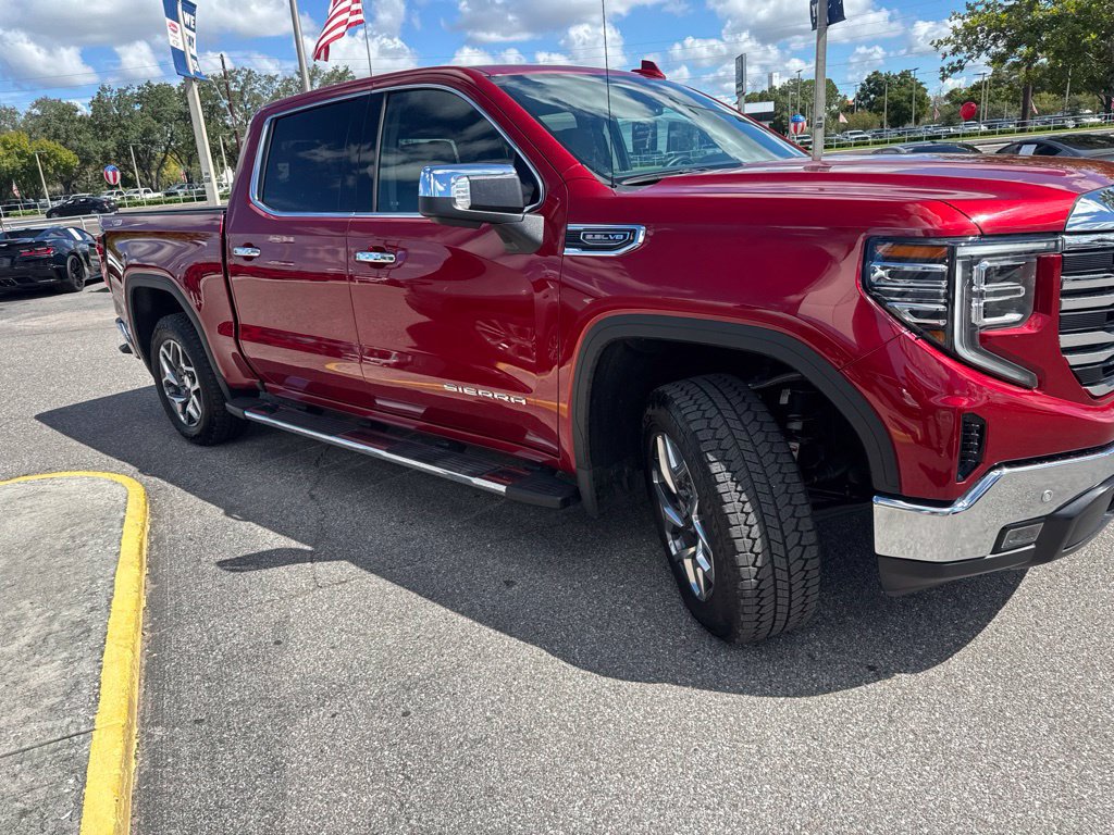 Used 2025 GMC Sierra 1500 SLT w/ SLT Premium Plus Package AWD/4WD image 3