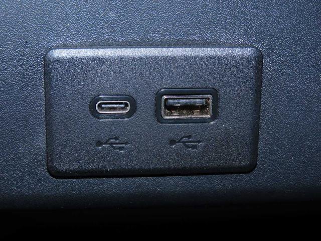 Used 2024 GMC Sierra 2500 AT4 image 29