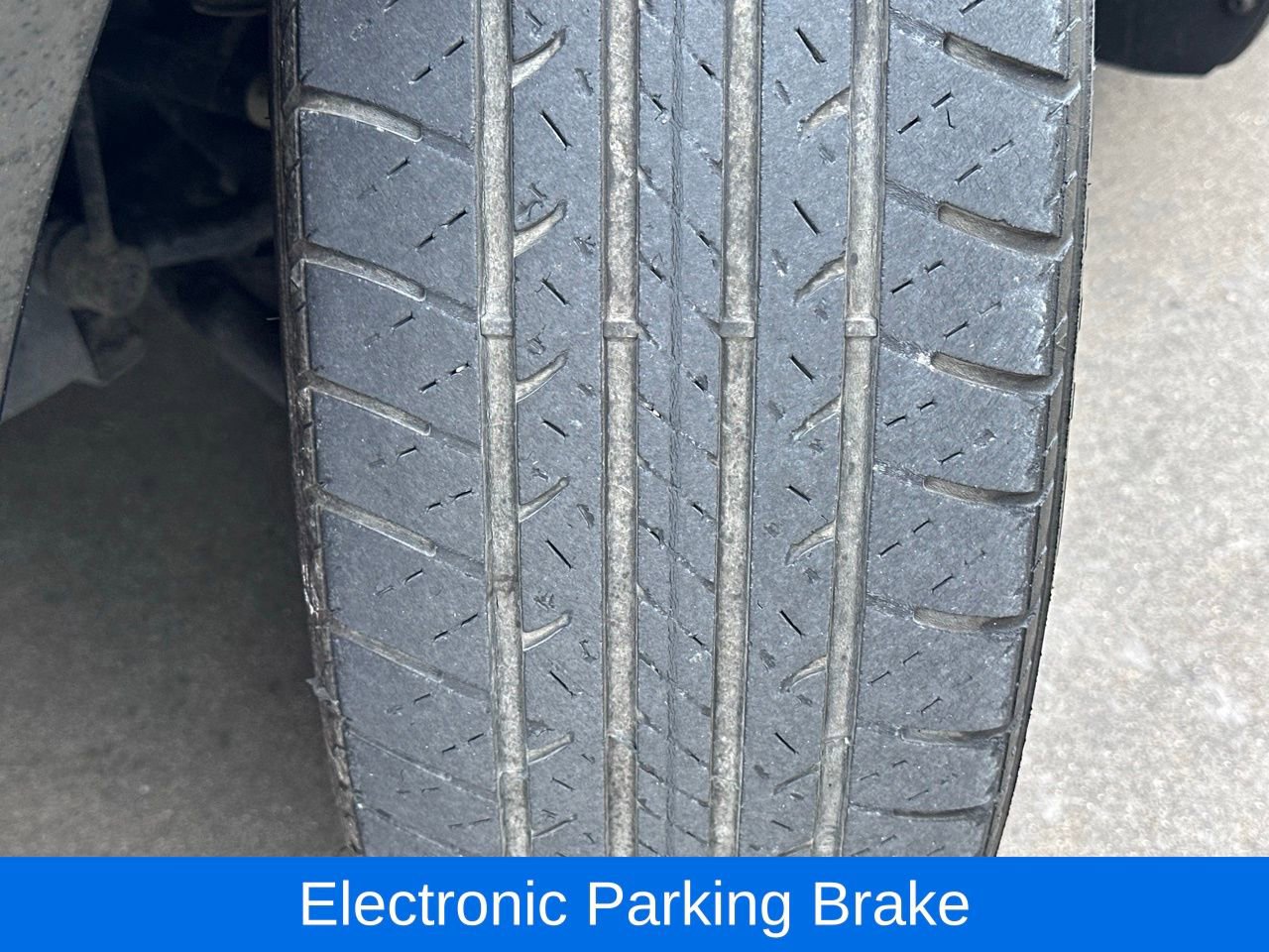 Used 2021 Hyundai Elantra SEL w/ Convenience Package image 3