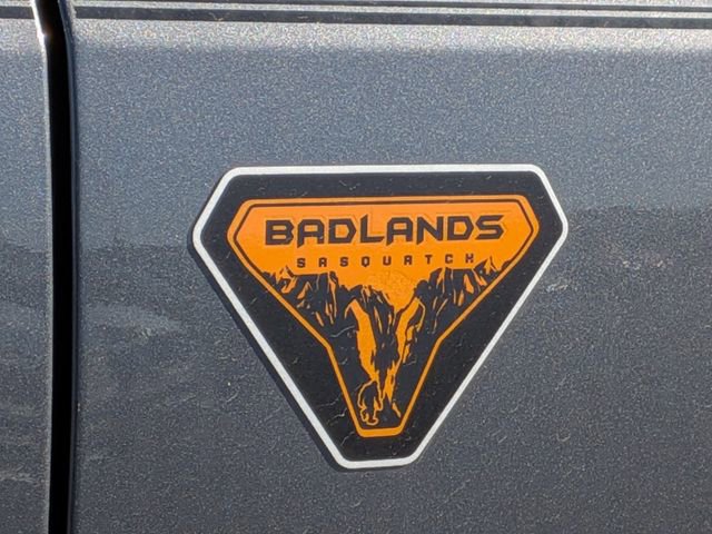 New 2025 Ford Bronco Badlands w/ Sasquatch Package AWD/4WD image 6