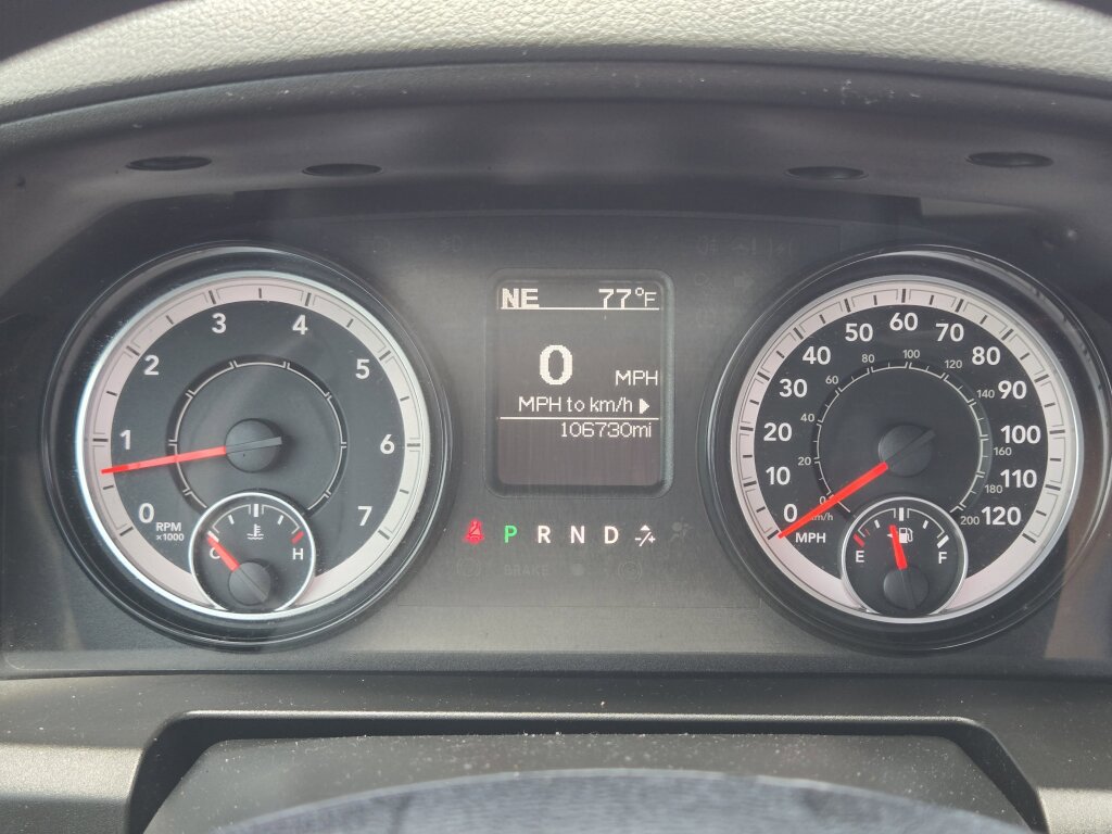 Used 2019 RAM 1500 Classic SLT AWD/4WD image 18