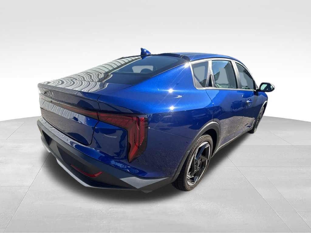 Certified 2025 Kia K4 EX FWD image 6