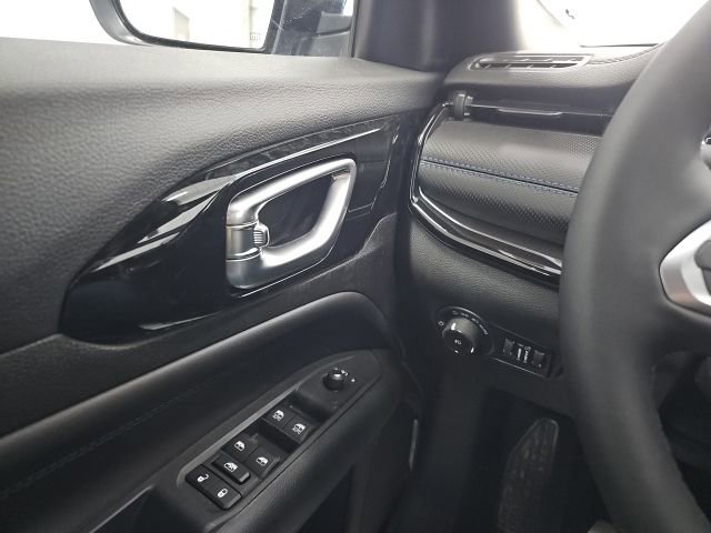 New 2026 Jeep Compass Limited image 26