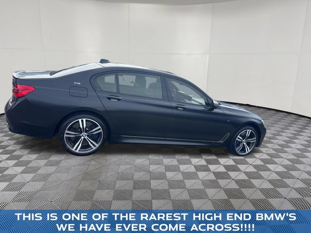 Used 2018 BMW M760i xDrive AWD/4WD image 7