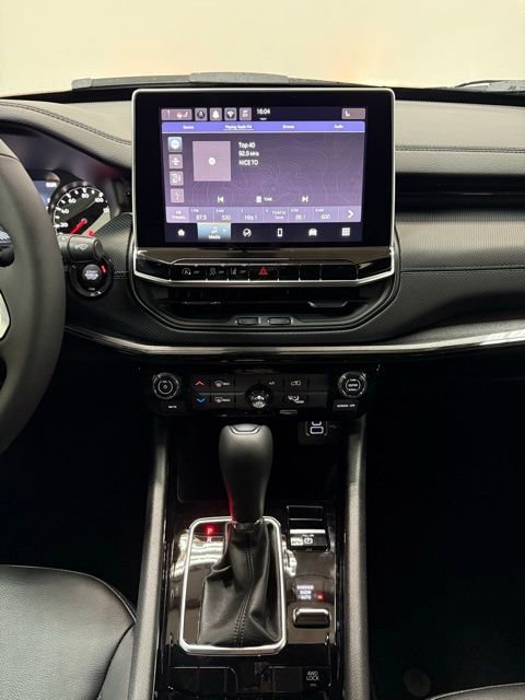 New 2026 Jeep Compass Altitude image 16