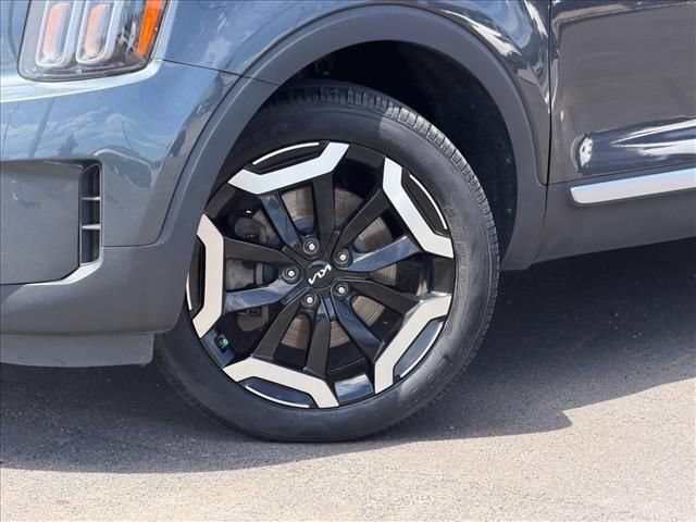 Used 2024 Kia Telluride S AWD/4WD image 27