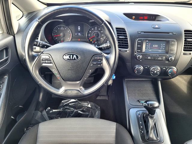 Used 2016 Kia Forte EX image 9