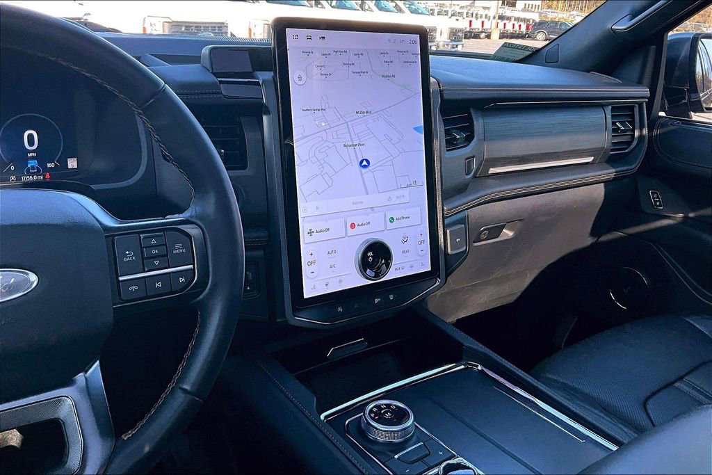 Certified 2024 Ford Expedition Platinum image 6