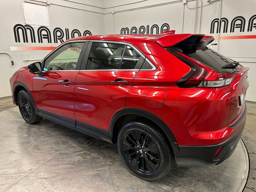 Used 2022 Mitsubishi Eclipse Cross LE image 14